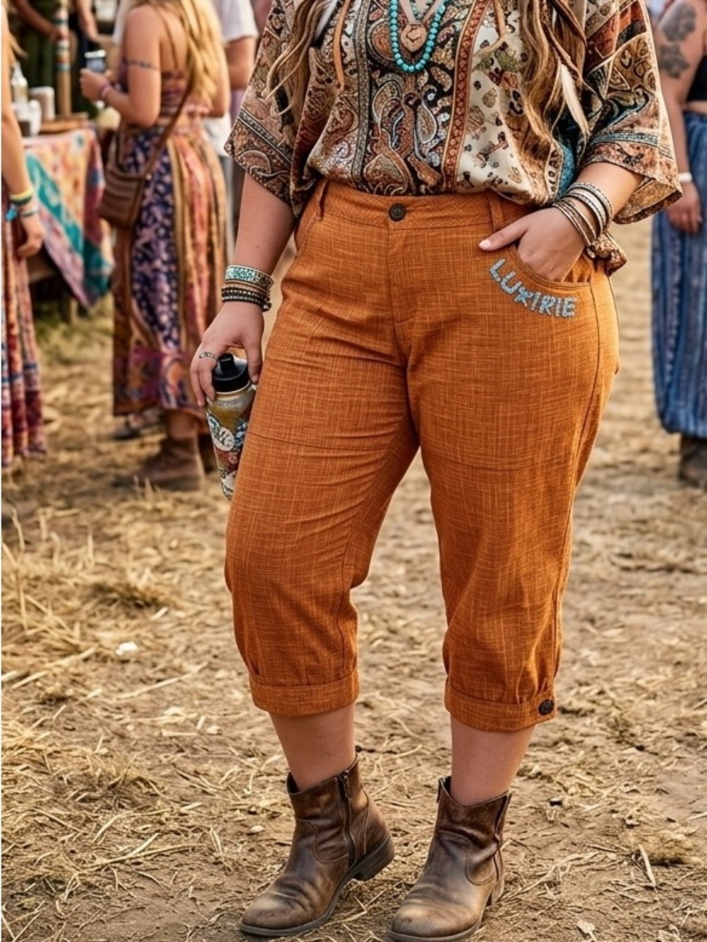 Luxerie Lionhouse Festival Capris, Beaded Pockets. Rustic, Boho, Prairie. XL